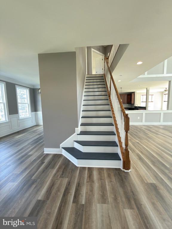 Building Photo - 8 Ramsdell Ct