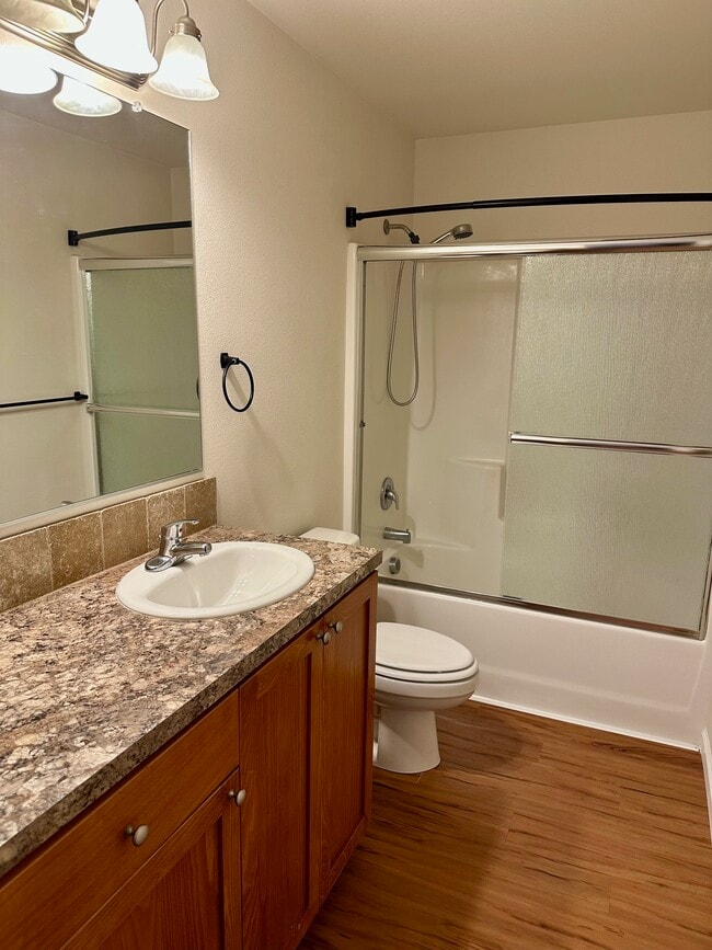 Building Photo - 297 Sowell Dr