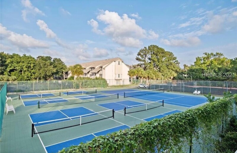 Building Photo - 10 Lemoyne Ave