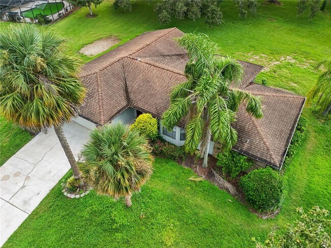 Building Photo - 3253 Oak Point Cir