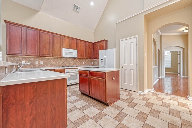 Building Photo - 18039 Parkwille Ln