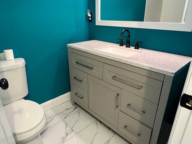 Building Photo - One-Level Updated Home in Hilton Head Plan...