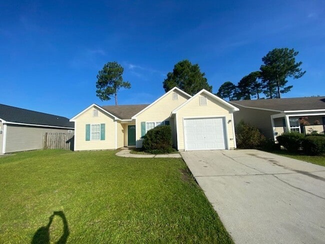 Building Photo - Charming 3 bedroom 2 bath home in Windsor park