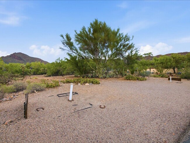 Building Photo - 6124 W Tucson Estates Pkwy