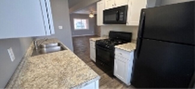 Building Photo - 3 bedroom/ 2 Bath home for RENT in 15211