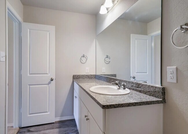 Building Photo - 14023 Southton Basin