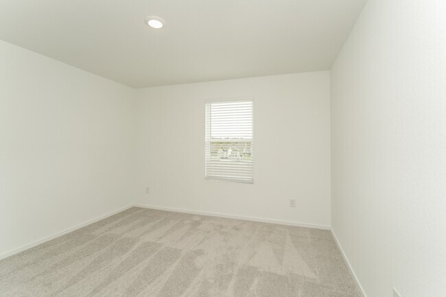 Building Photo - 10827 Bird Of Paradise Ln