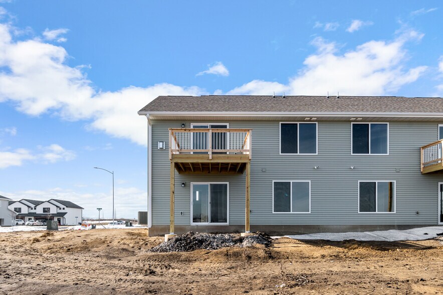 Building Photo - 1472 Ruth Ave