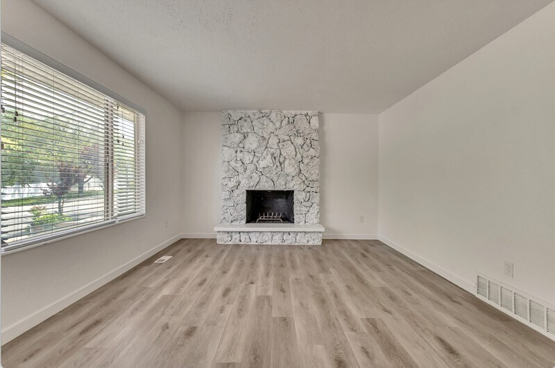 Building Photo - 5128 S 3760 W