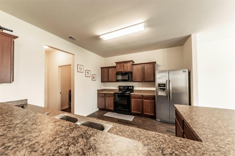 Building Photo - 2809 Seacrest Ln