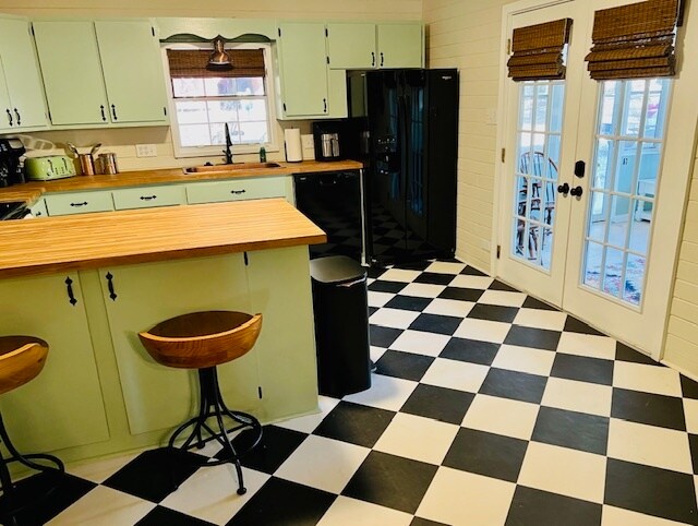 Building Photo - 4412 Wesley Rd