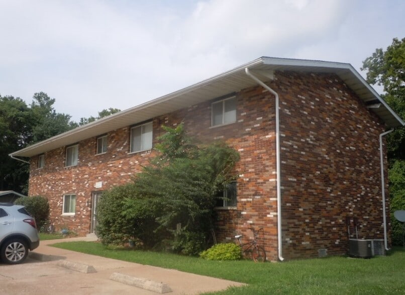 Primary Photo - 724 Patty Dr