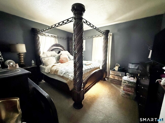 Building Photo - 381 Ellis St