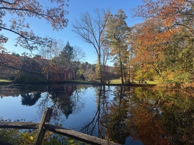 Building Photo - 45 A Trapelo Rd