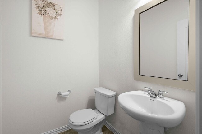 Building Photo - 6533 Leonardo Cove