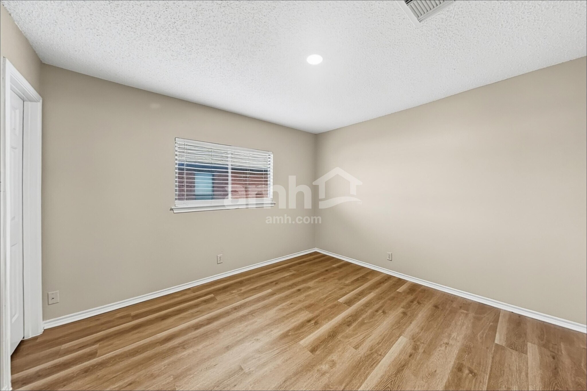 Building Photo - 11234 Berkley Sq