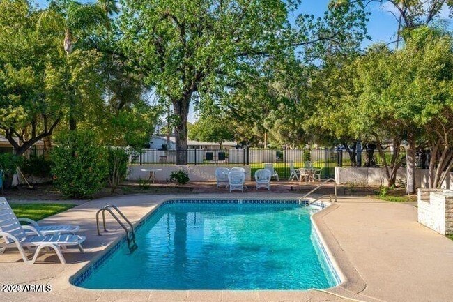 Building Photo - 3505 E Campbell Ave