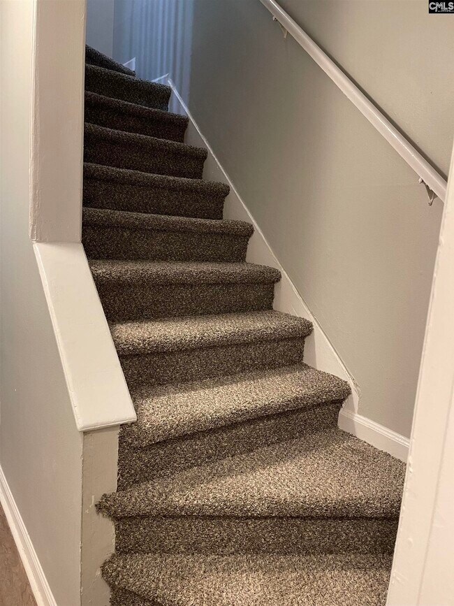 Building Photo - 3736 Elberta St