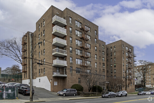 Primary Photo - The Westview