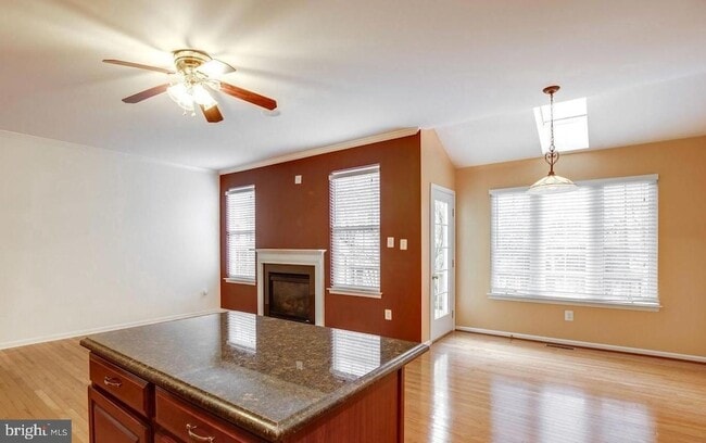 Building Photo - 25859 Kirkwood Square