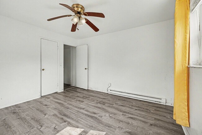 Building Photo - 3635 Northdale Pl