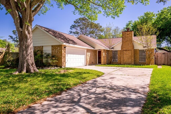 Building Photo - 412 Meadowpoint Dr