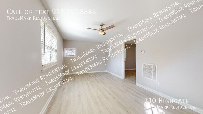 Building Photo - 710 Highgate-