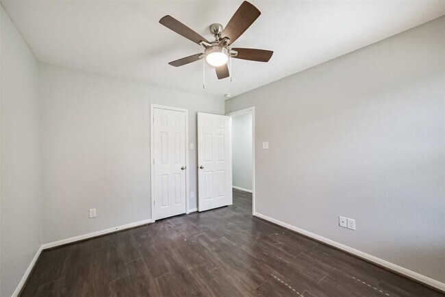 Building Photo - 14906 Twilight Knl Trl