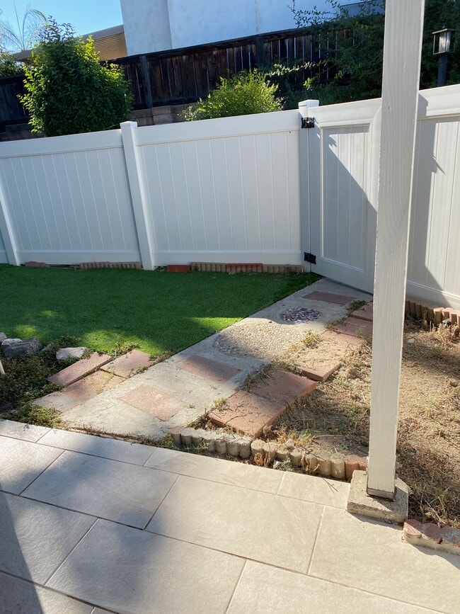 yard - 8463 De Soto Ave