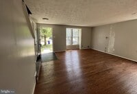 Building Photo - 9410 Squires Ct