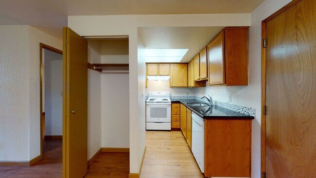 Floorplan - Seattle North Apartments