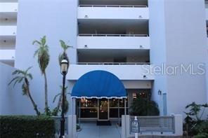 Building Photo - 1000 Riverside Dr