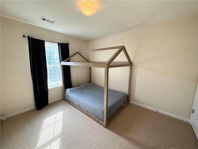 Building Photo - 3476 Ashby Pond Ln