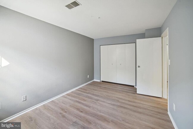 Building Photo - 18500 Boysenberry Dr