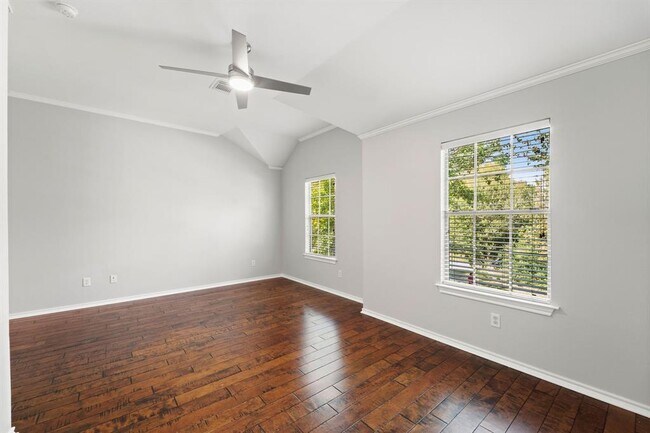 Building Photo - 26 Musgrove Pl