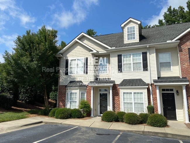 Building Photo - 101 Humberside Dr