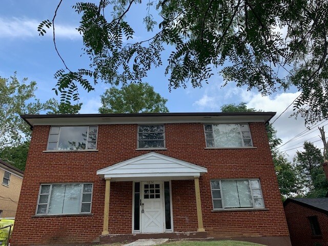 Front of Building - 5834 Robison Rd