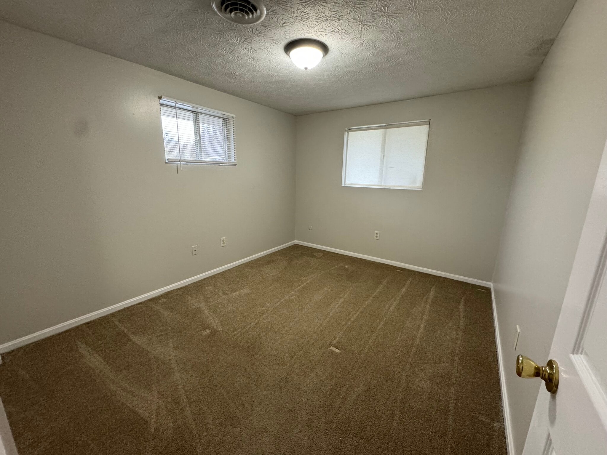 Building Photo - 7417 Rob St NW