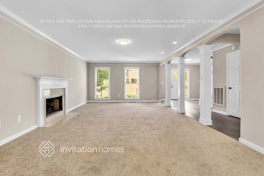 Building Photo - 2088 Glenellen Dr NW