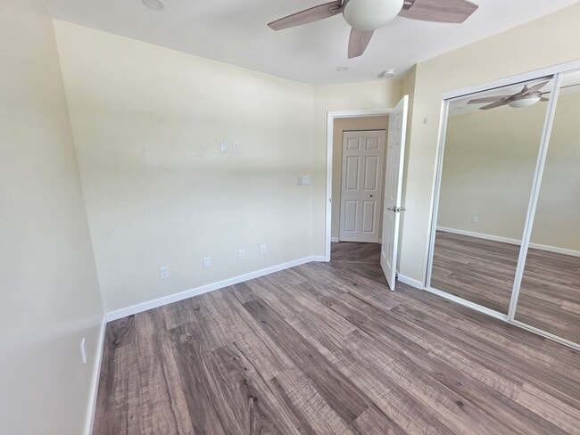 Building Photo - AVAILABLE NOW! 2 bed, 2 bath, 1 parking Kalaheo Hillside