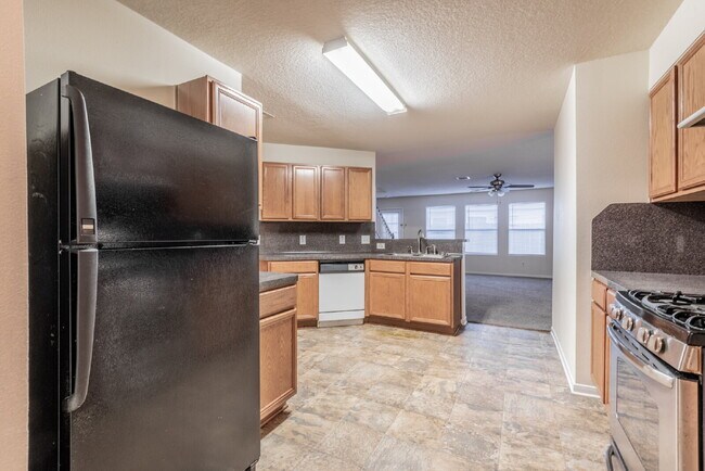 Building Photo - 5007 Oak Stand Ct