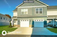 Building Photo - 2053 N Sarah Dr