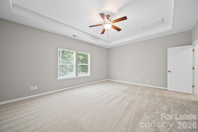 Building Photo - 1912 Madeira Cir