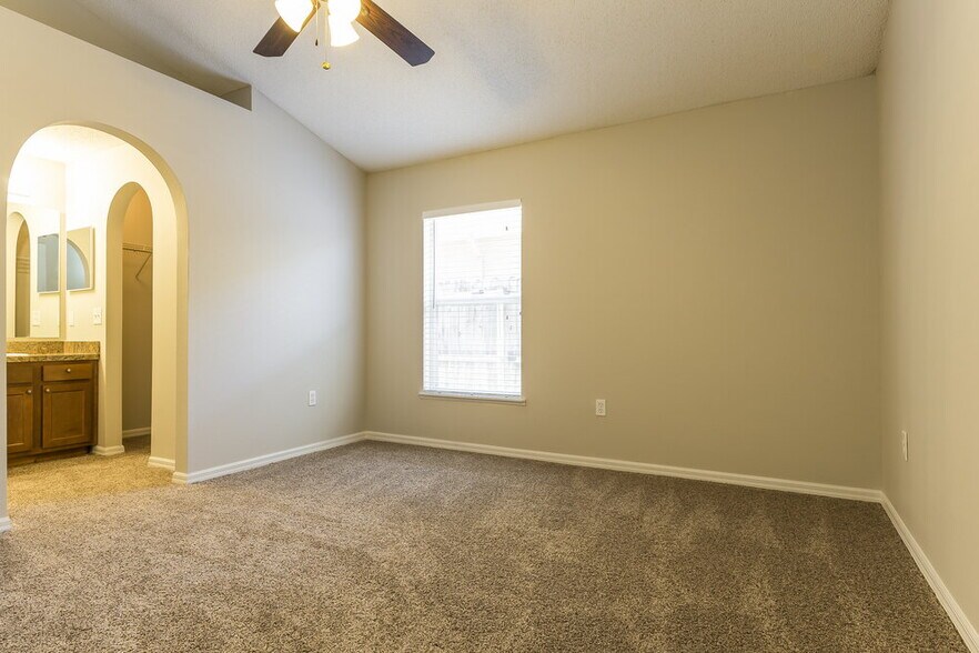 Building Photo - 6748 Ebans Bend