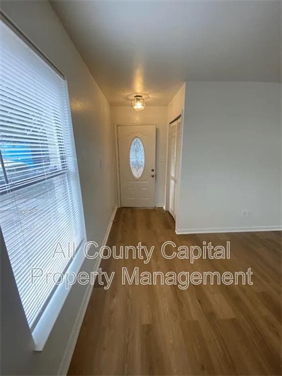 Building Photo - 829 Ken St