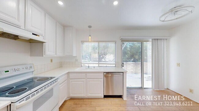 Building Photo - 11455 Tampa Ave