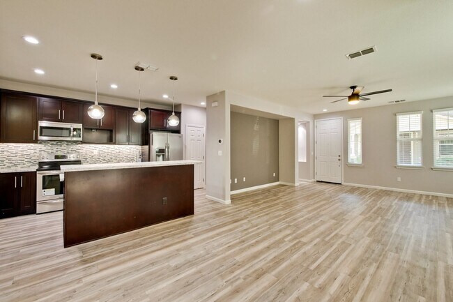 Building Photo - 309 Rayos Del Sol Dr