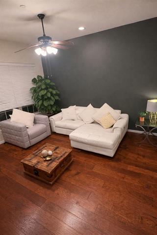 Building Photo - 8708 Iron Horse Dr