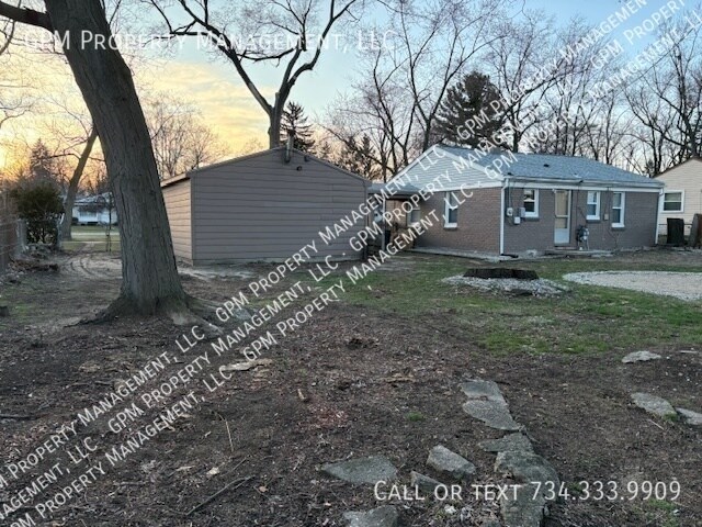 Building Photo - 6104 Yale St