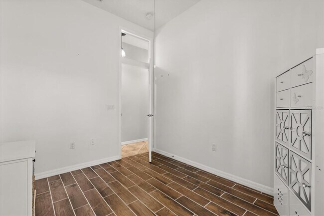 Building Photo - 1723 Lee Janzen Dr